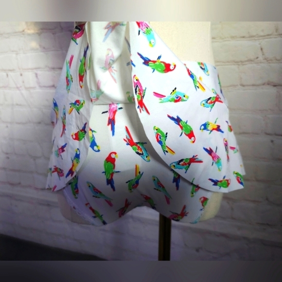 Floozie by Frost French Bikini | Parrot Print | Size 34D Top & UK 8/US 4 Bottom - Picture 4 of 7